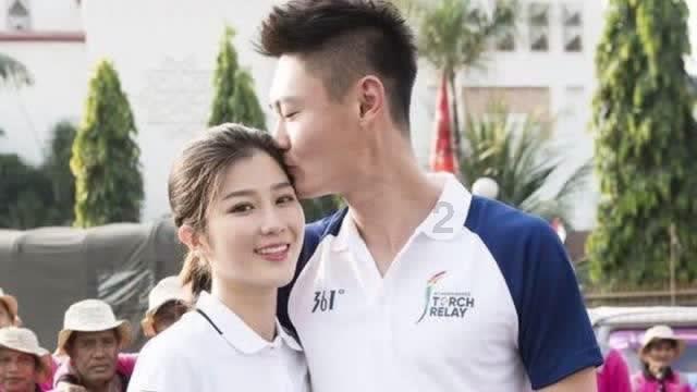女生发个眨眼的图片啥意思是个恐龙来的图片眨眼？游戏画面
